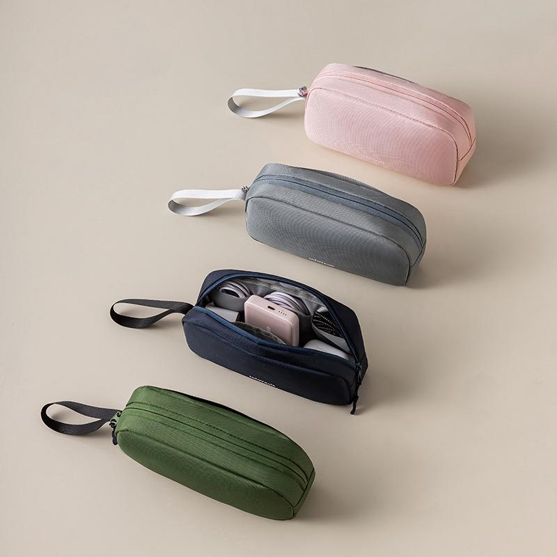 【M】Travel Organizer Bag Power  - Electronics And Gadgets M ulasan dan harga